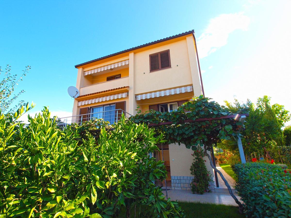 Apartment Nevenka 1482 メドゥリン エクステリア 写真